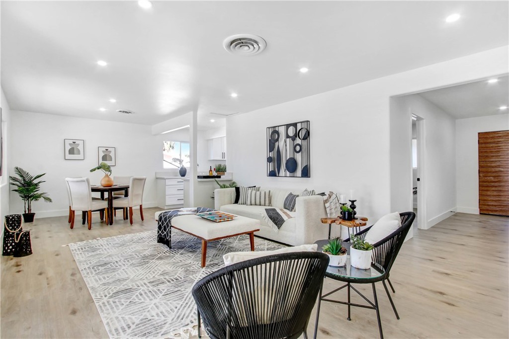 44615 San Onofre Avenue