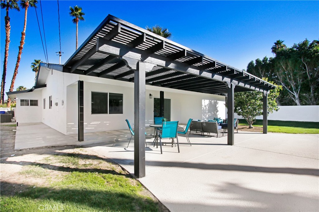 44615 San Onofre Avenue