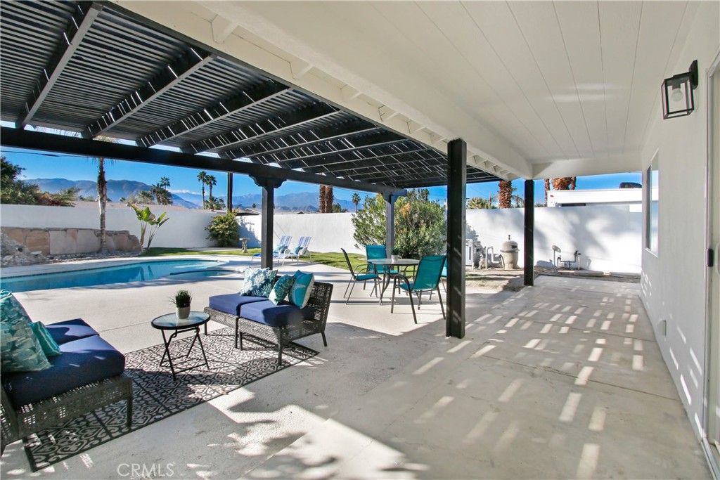 44615 San Onofre Avenue