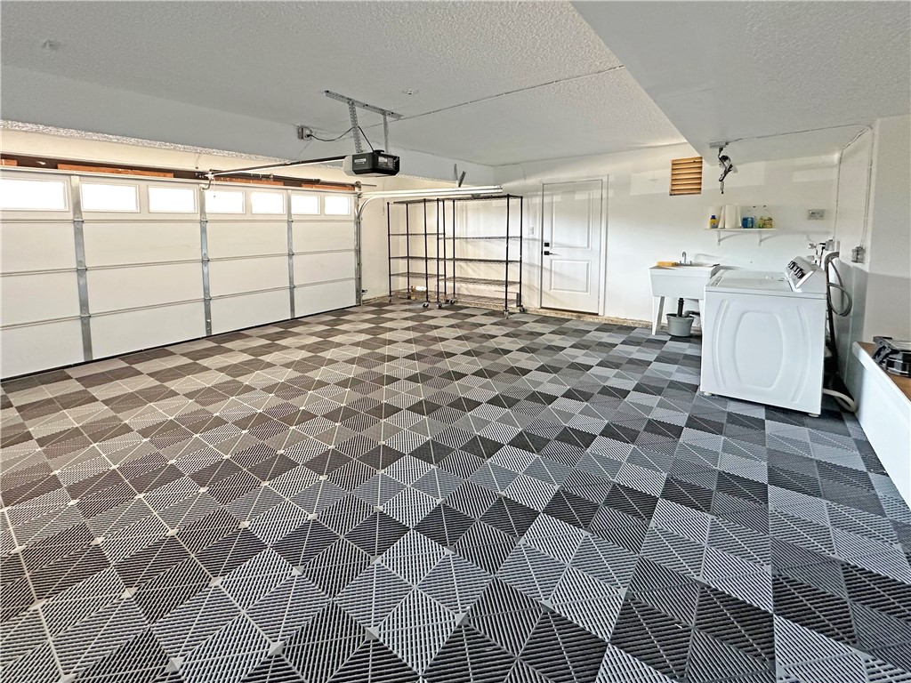 10031 Birchwood Drive