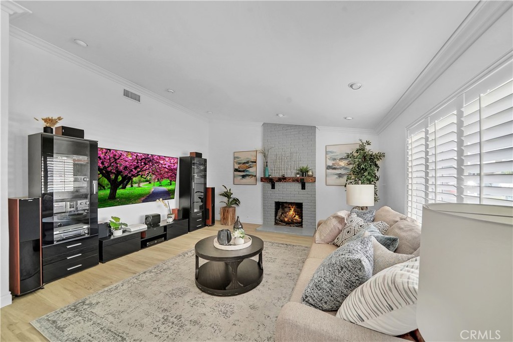 8696 La Playa Circle