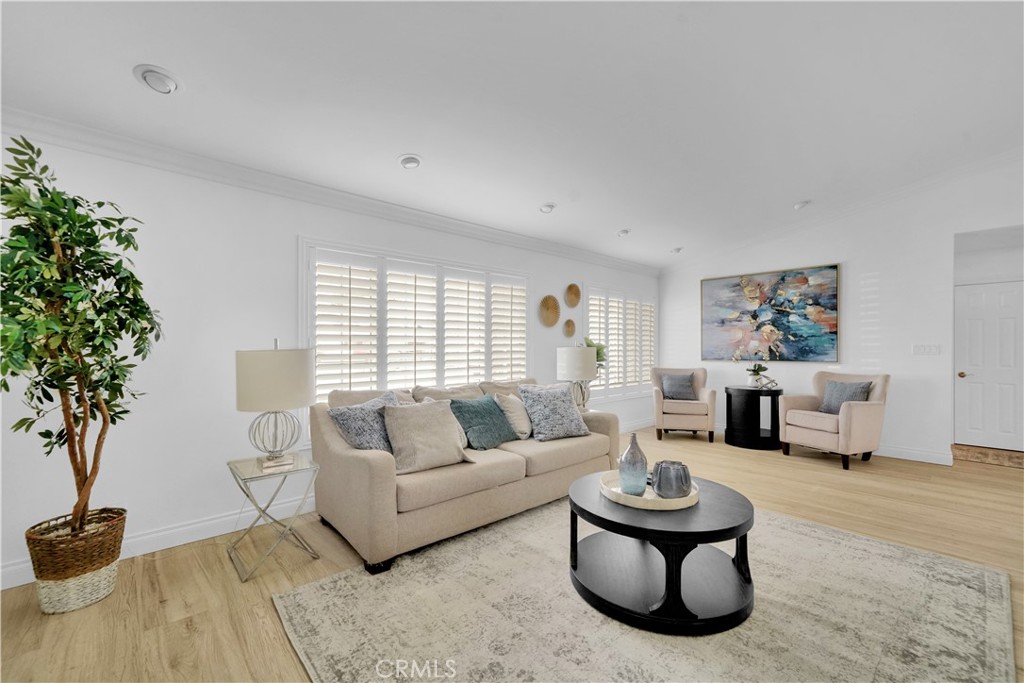 8696 La Playa Circle