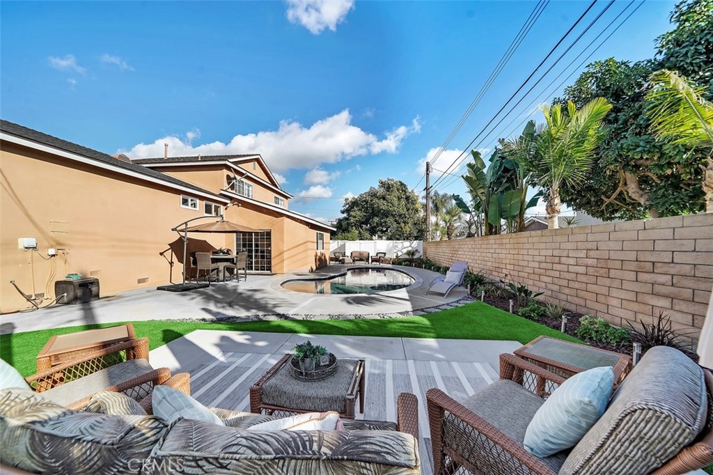 8696 La Playa Circle