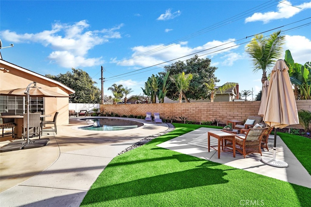 8696 La Playa Circle