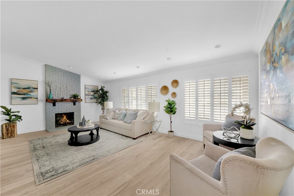 8696 La Playa Circle