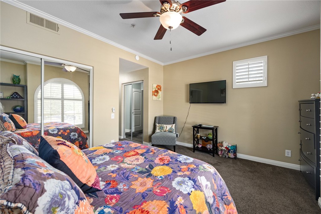 2960 Champion Way 914