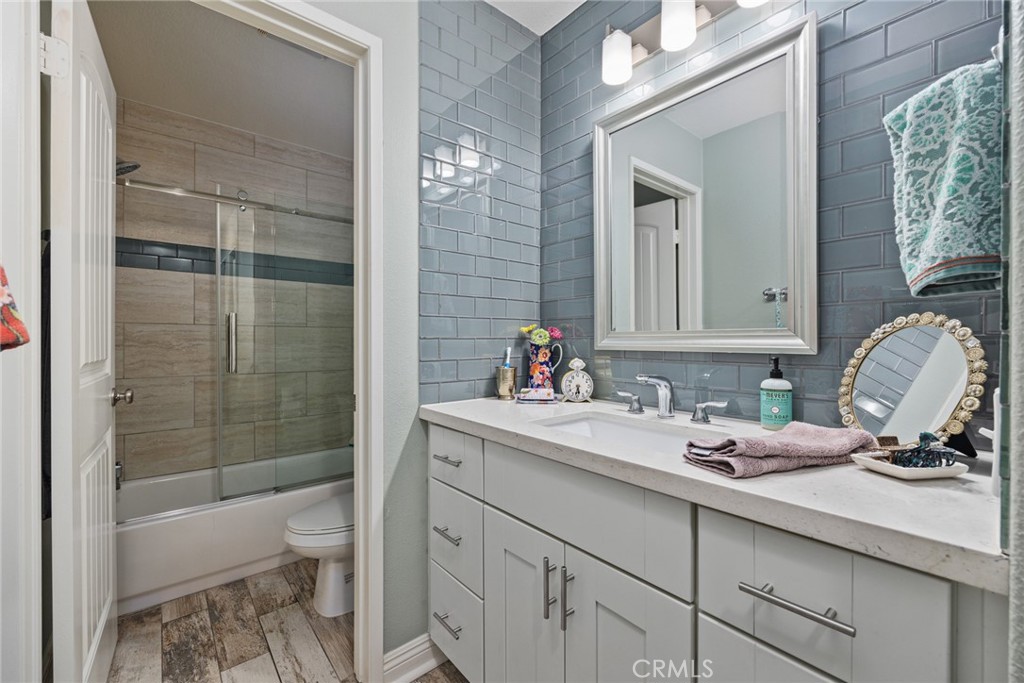 2960 Champion Way 914