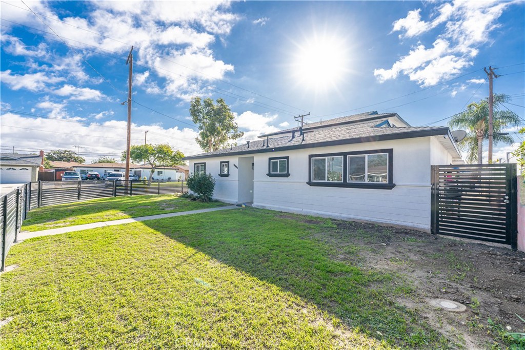 2520 W Glenhaven Avenue