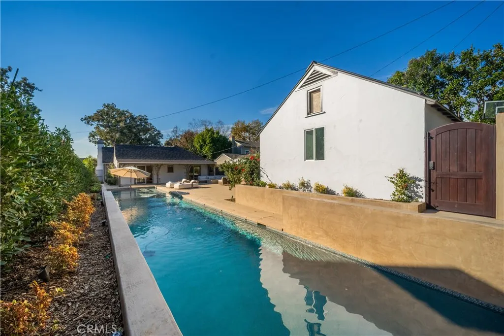 4124 Country Club Drive