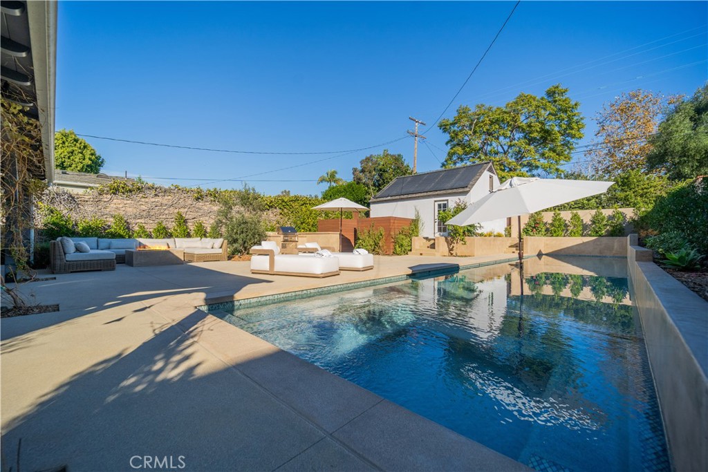 4124 Country Club Drive