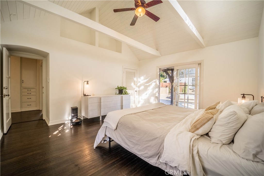 4124 Country Club Drive