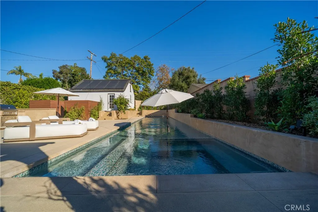 4124 Country Club Drive