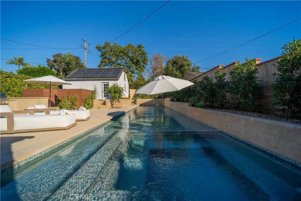 4124 Country Club Drive