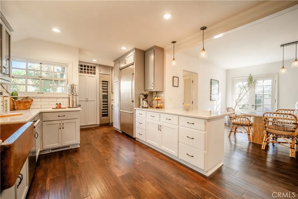4124 Country Club Drive