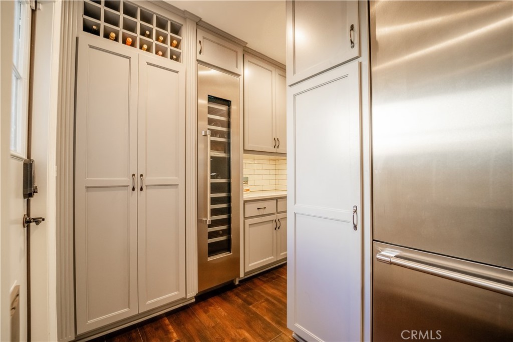 4124 Country Club Drive