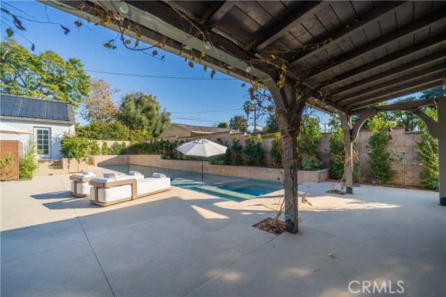 4124 Country Club DR