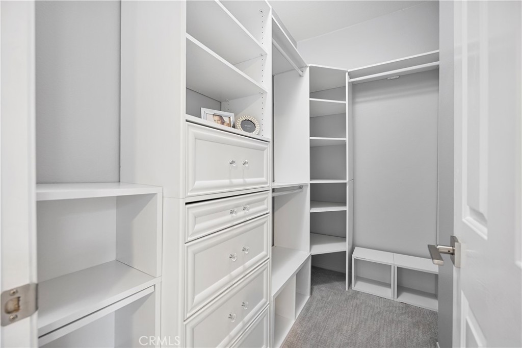 2478 Sunningdale Drive