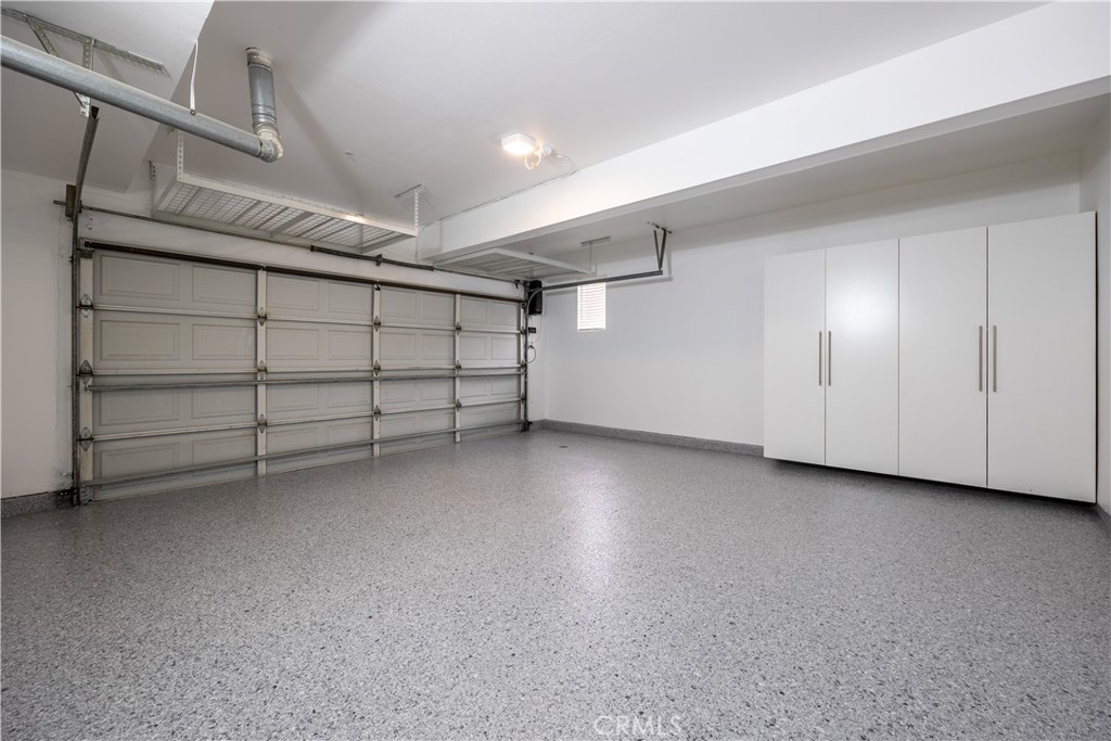 2478 Sunningdale Drive