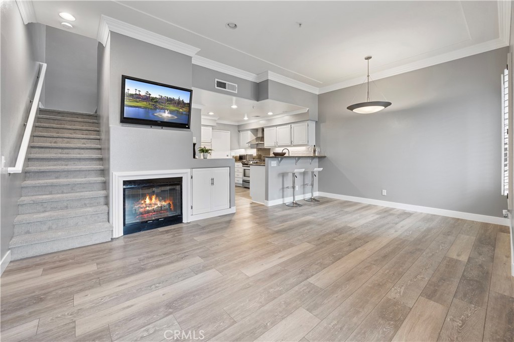 2478 Sunningdale Drive