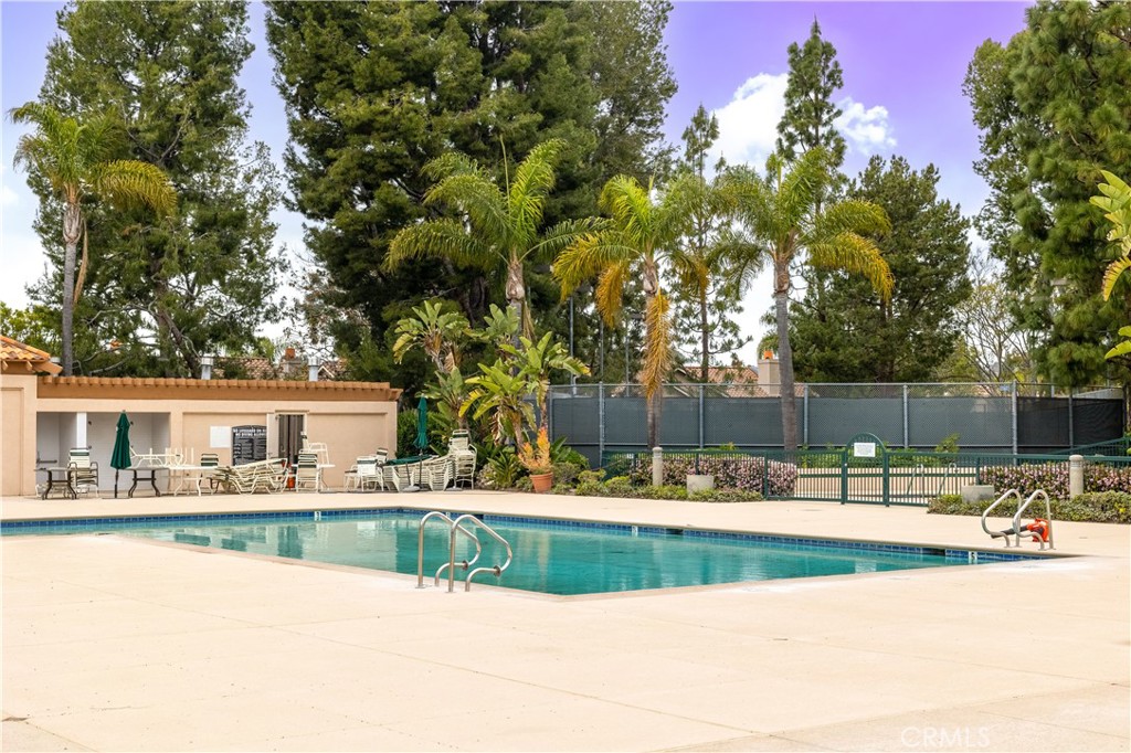 2478 Sunningdale Drive