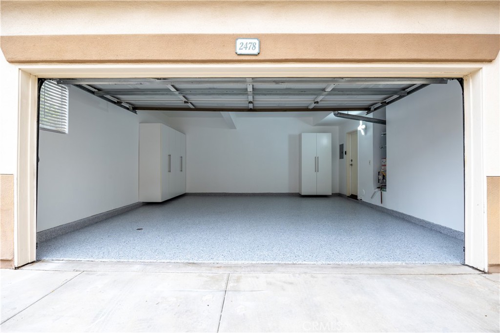 2478 Sunningdale Drive