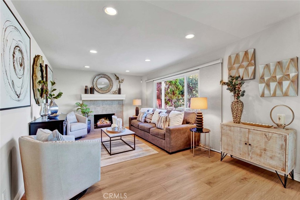 9167 McBride River Avenue