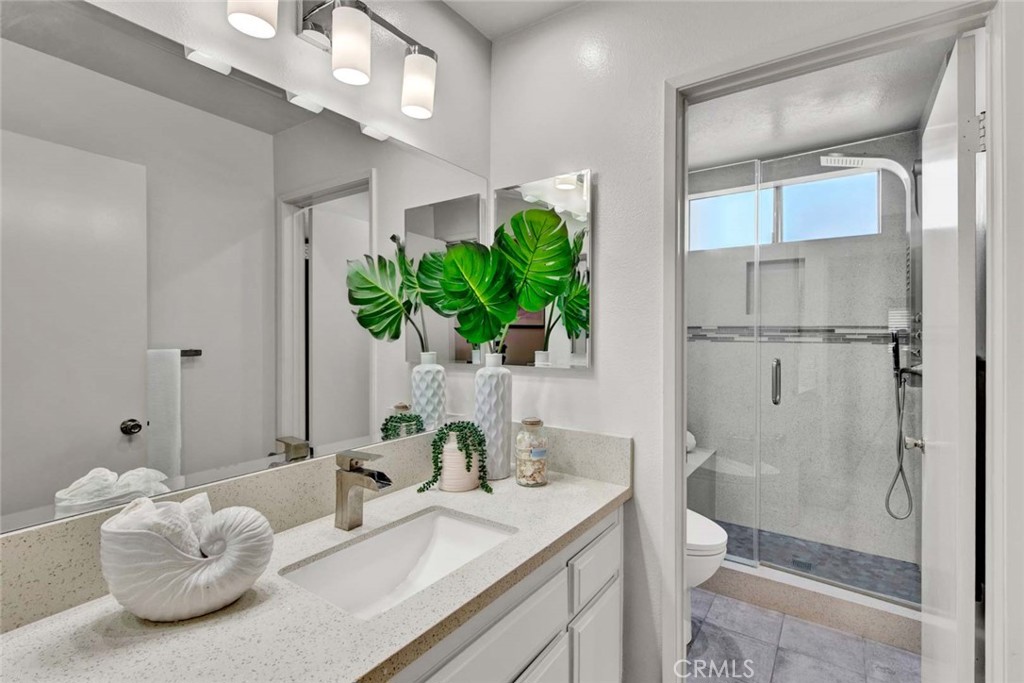 9167 McBride River Avenue