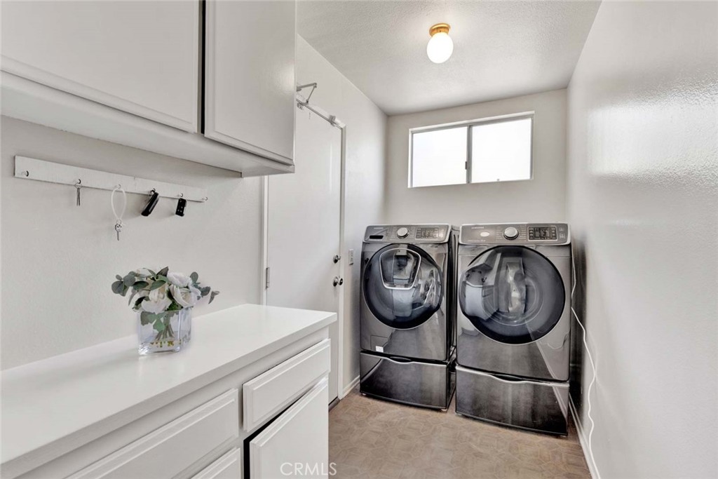 9167 McBride River Avenue