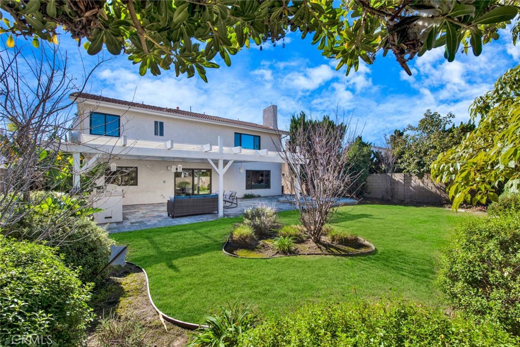 9167 McBride River Avenue