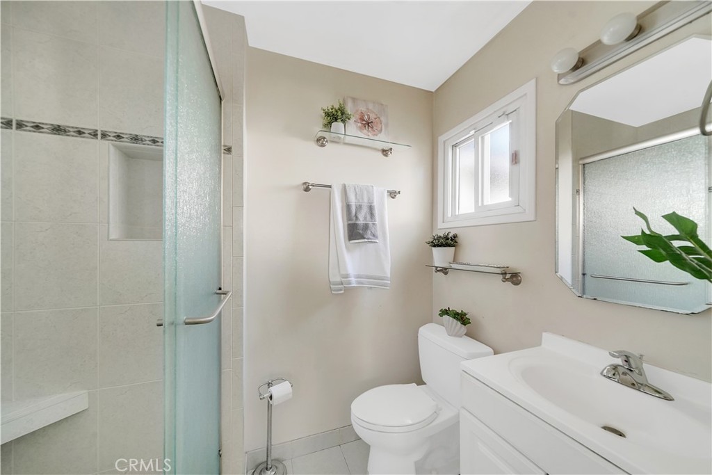 14172 Mooncrest Street