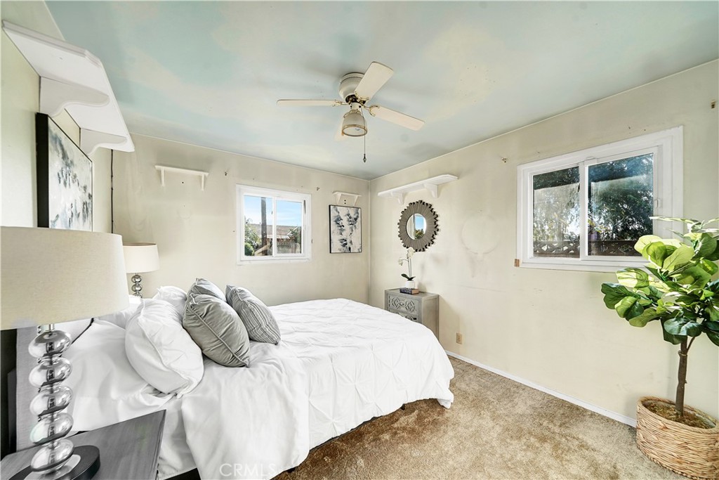 14172 Mooncrest Street