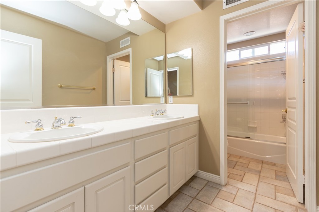 27764 Homestead Road