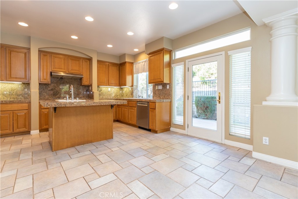 27764 Homestead Road