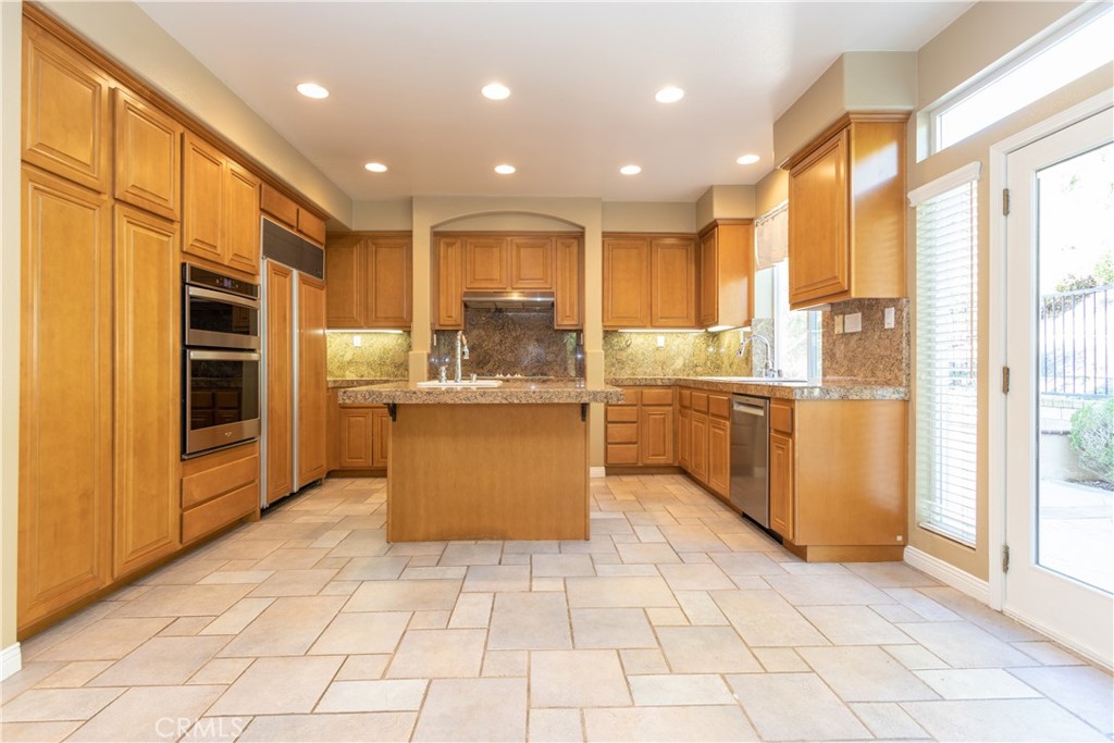 27764 Homestead Road