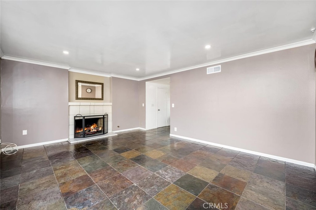 5211 Huntswood Circle