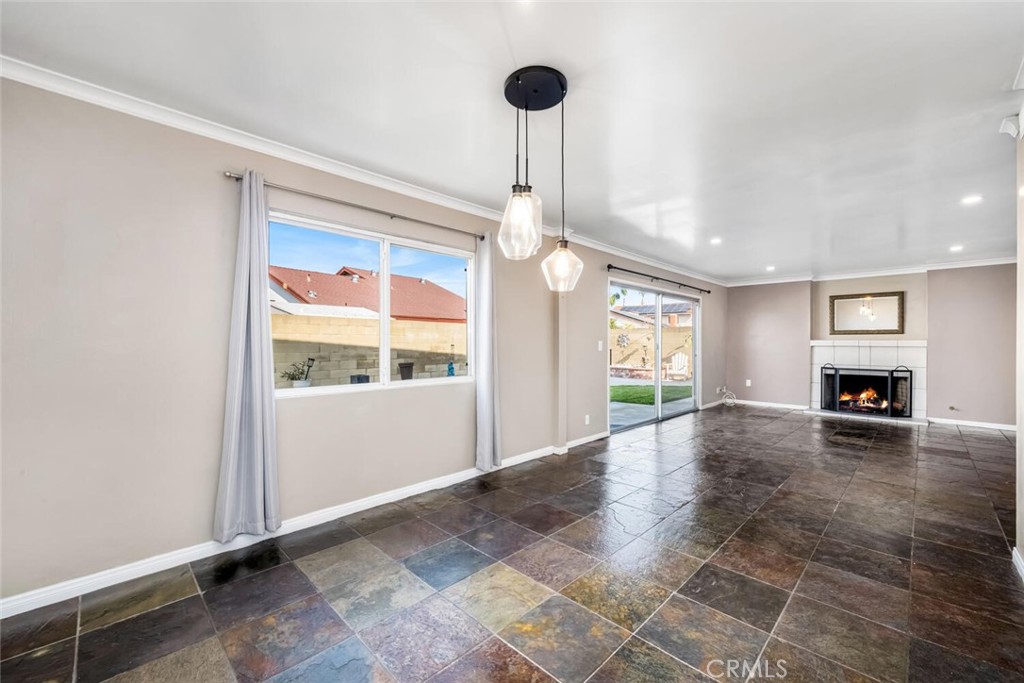 5211 Huntswood Circle