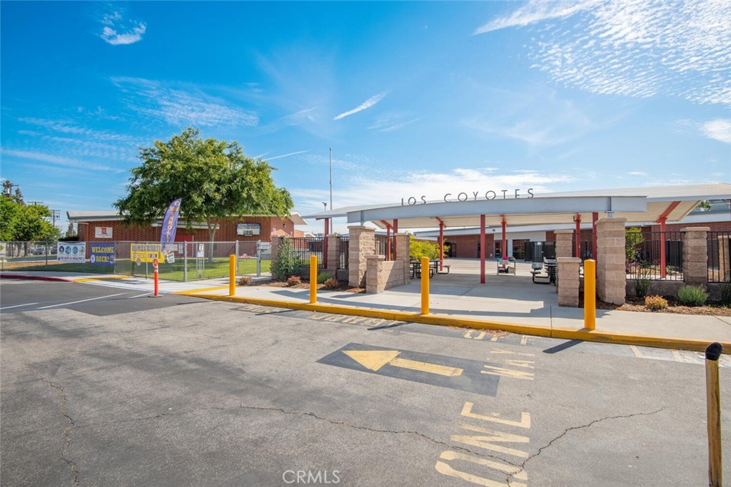 5211 Huntswood Circle