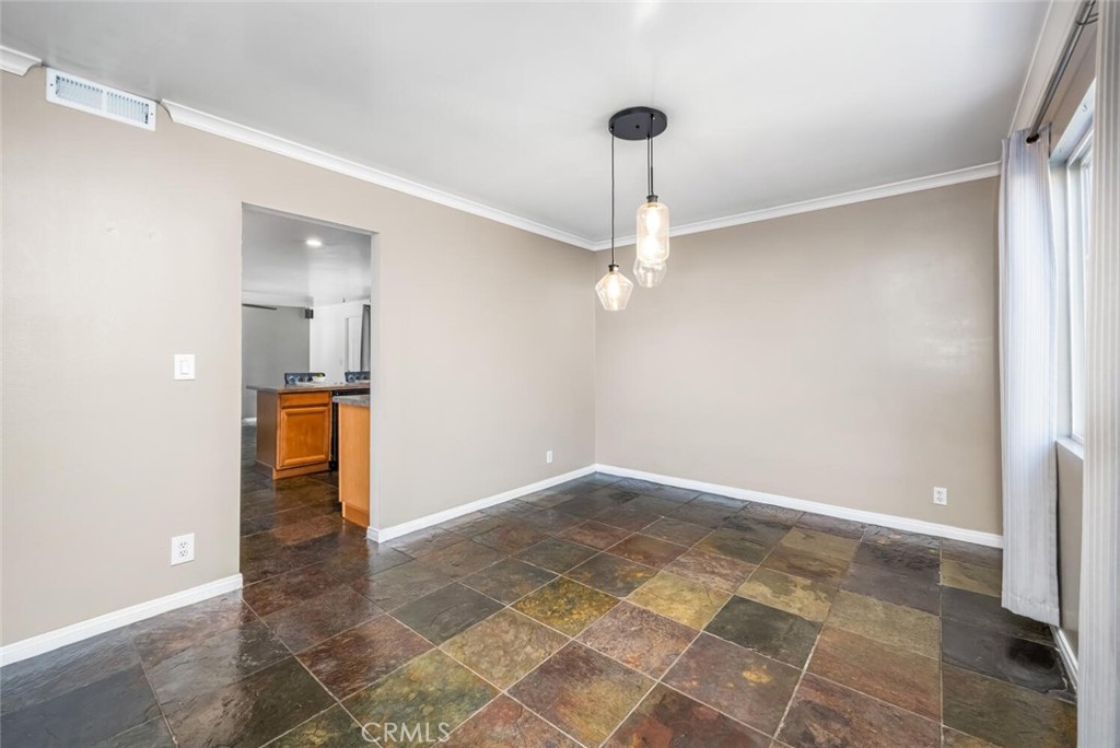 5211 Huntswood Circle