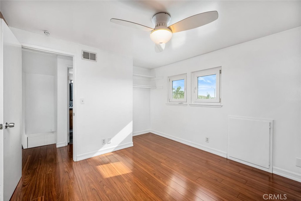 5211 Huntswood Circle