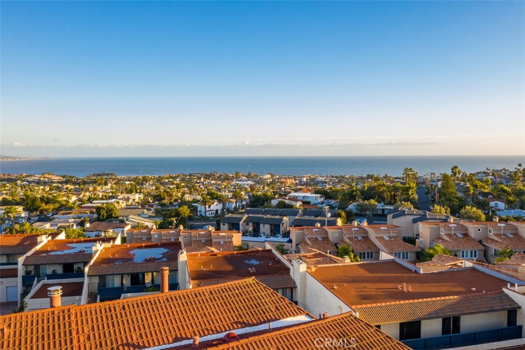 33692 Blue Lantern 8