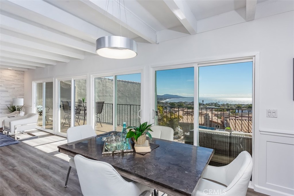 33692 Blue Lantern 8