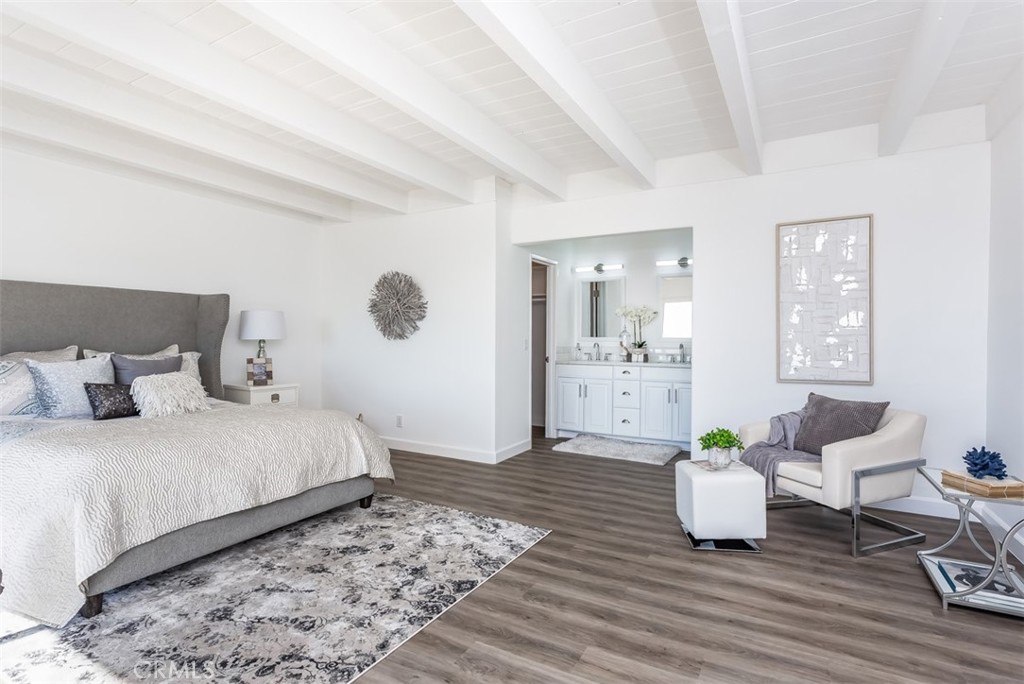 33692 Blue Lantern 8