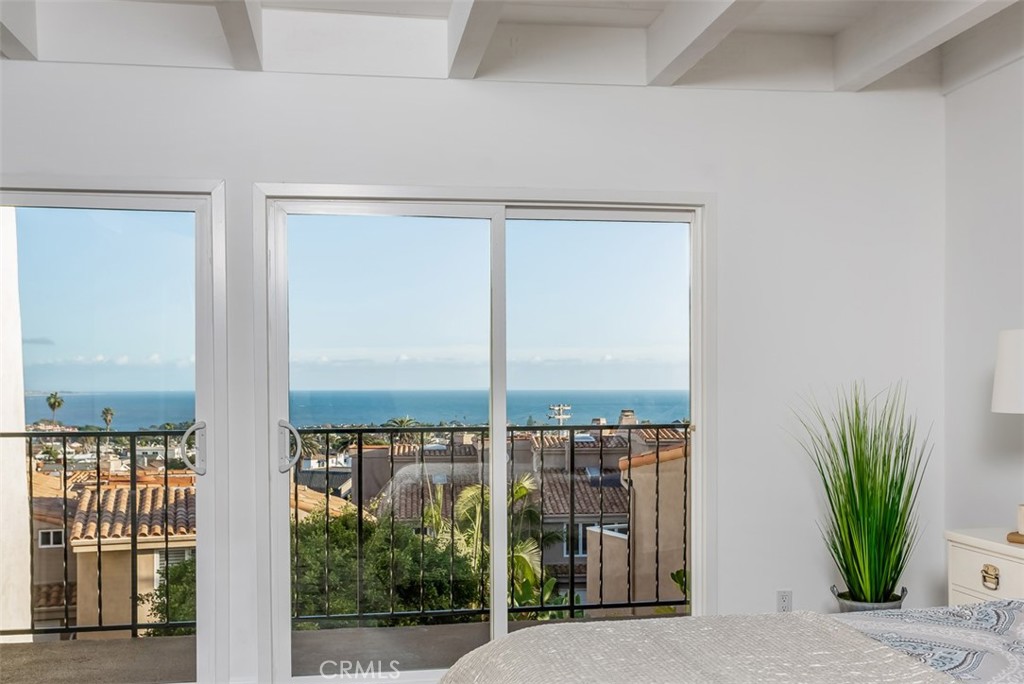 33692 Blue Lantern 8