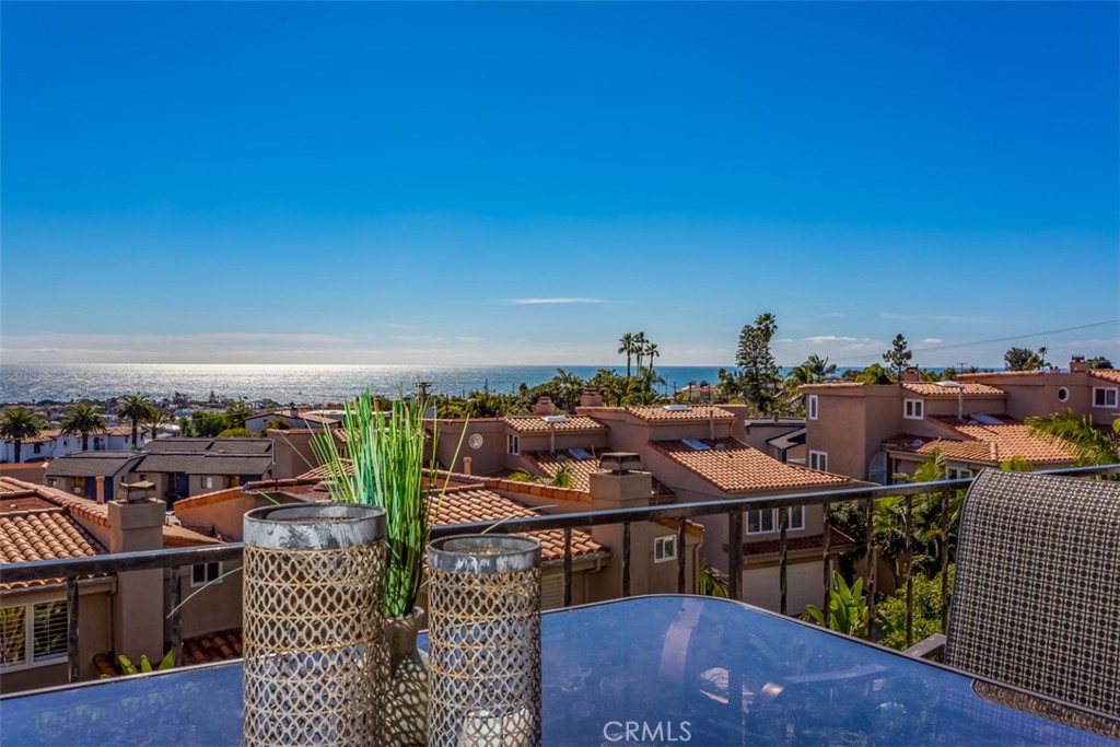 33692 Blue Lantern 8