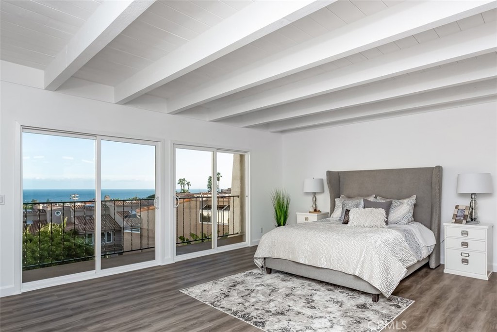 33692 Blue Lantern 8