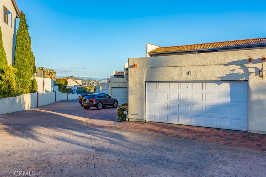 33692 Blue Lantern 8