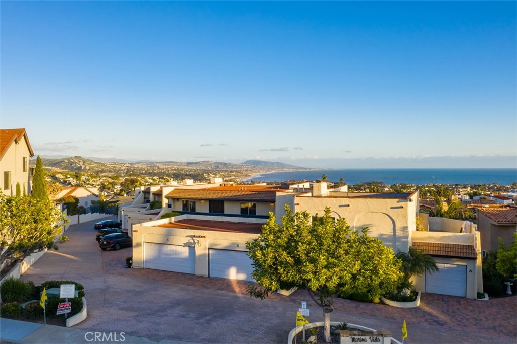 33692 Blue Lantern 8