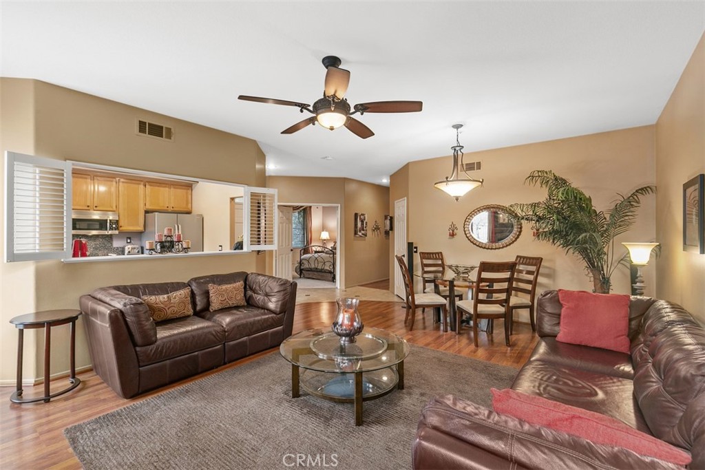 27791 Paseo Del Sol 15