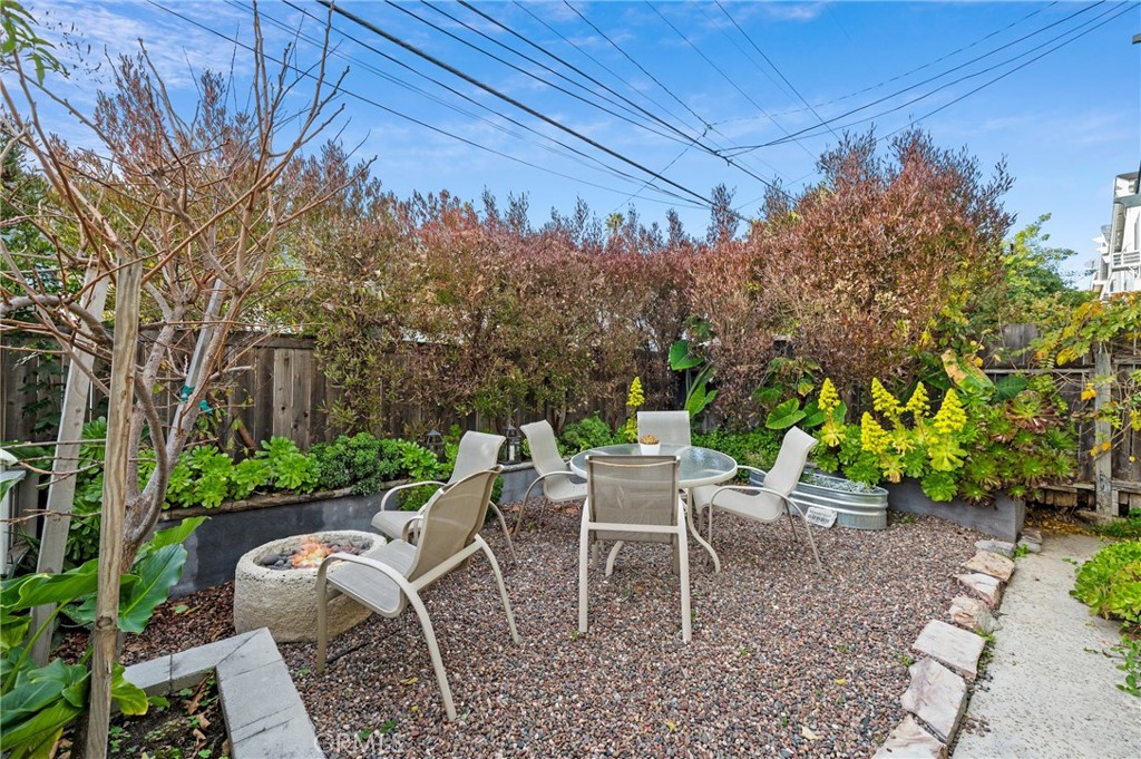 33921 Copper Lantern Street