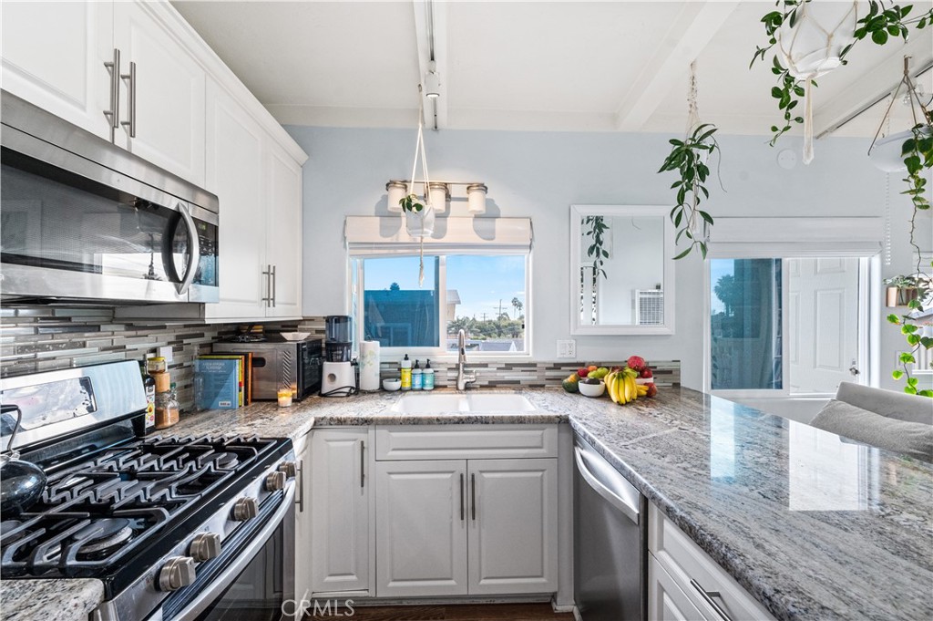 33921 Copper Lantern Street